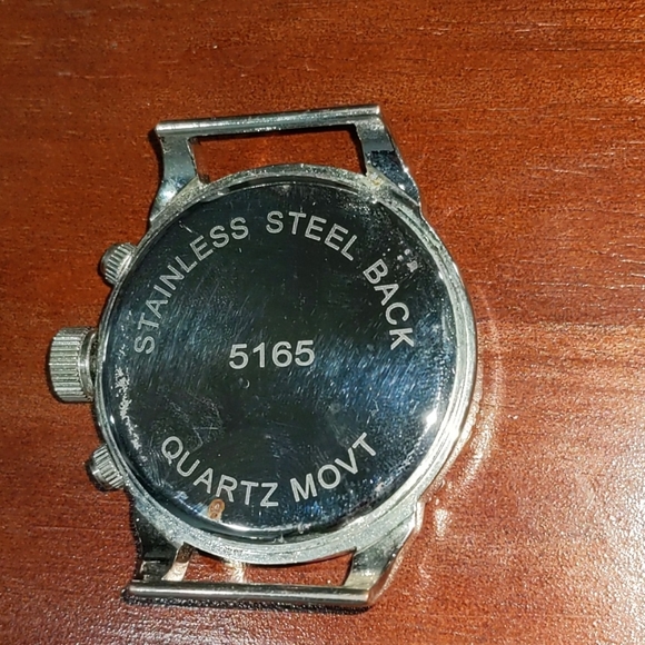 Standard Stainless Steel Watch w/ 2wristbands - Picture 5 of 5